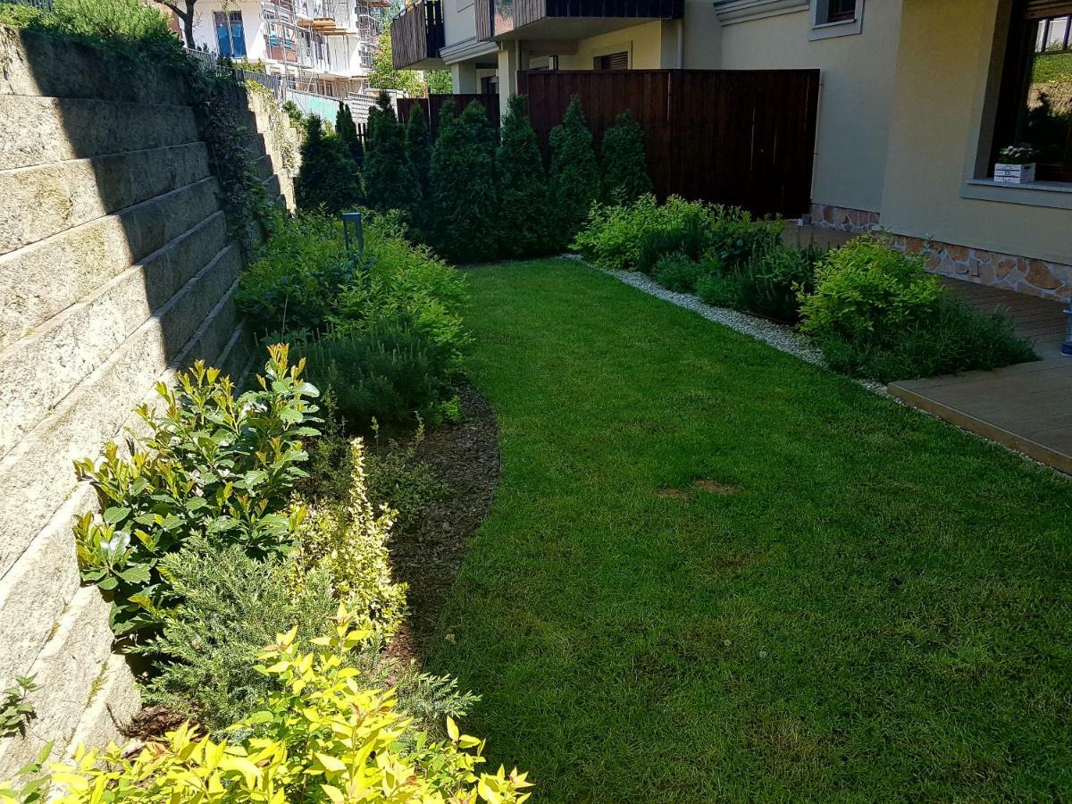 Apartment Z Ogrodem *